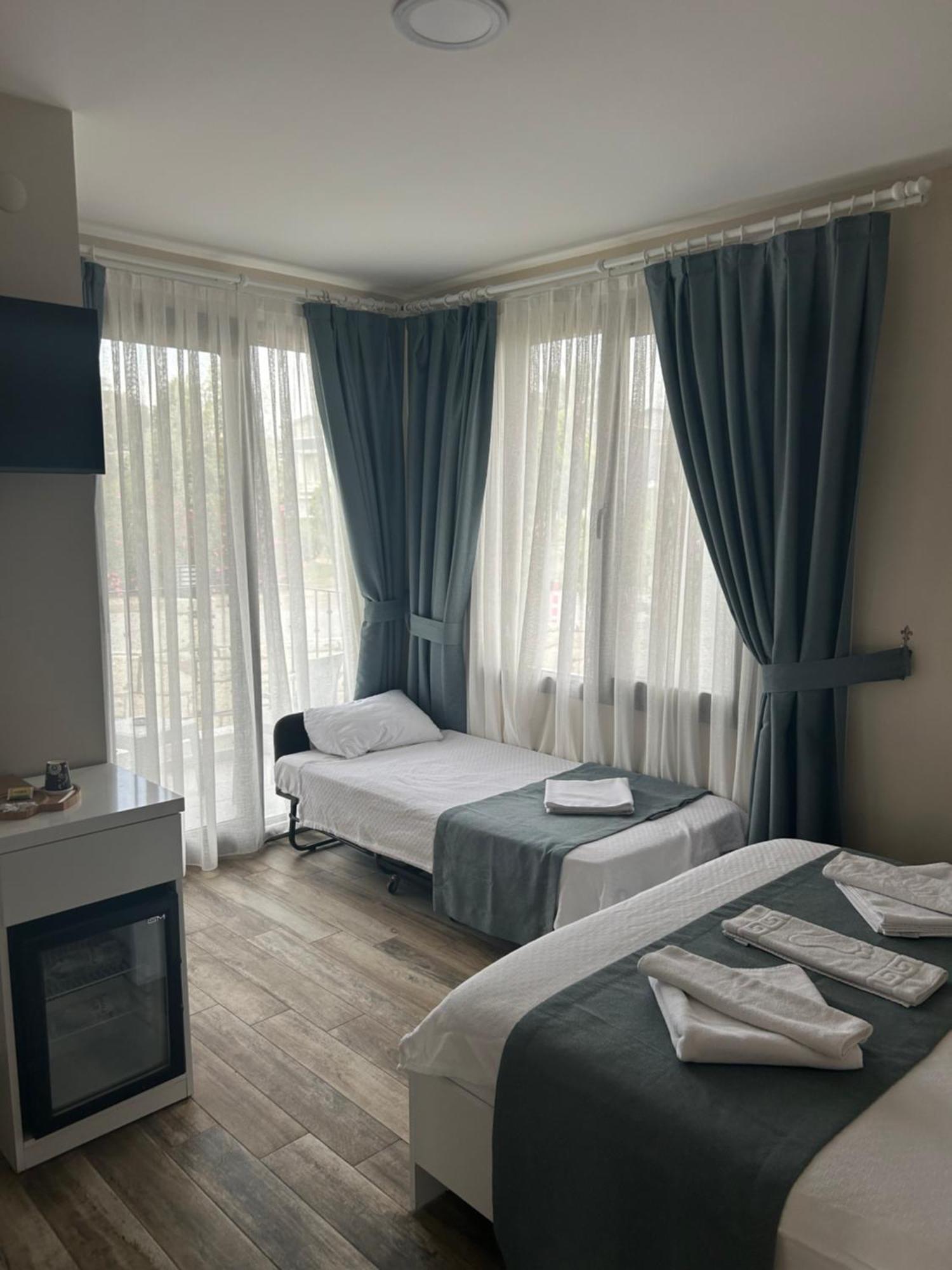 Aurora Sigacik Hotel Seferihisar Buitenkant foto